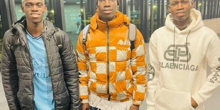 Ebrima Sarjo et Pa Louie Mendy