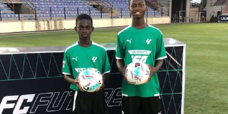 Samuel Okon et Joseph Oloko