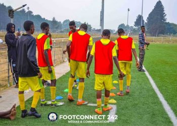 Footconnect 242